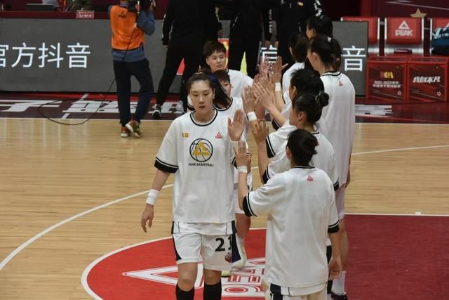 女朋友的妈妈3-2020